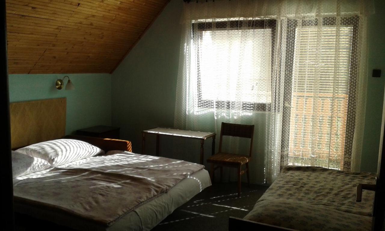 Hutter Vendeghaz Hotel Szántód Екстериор снимка
