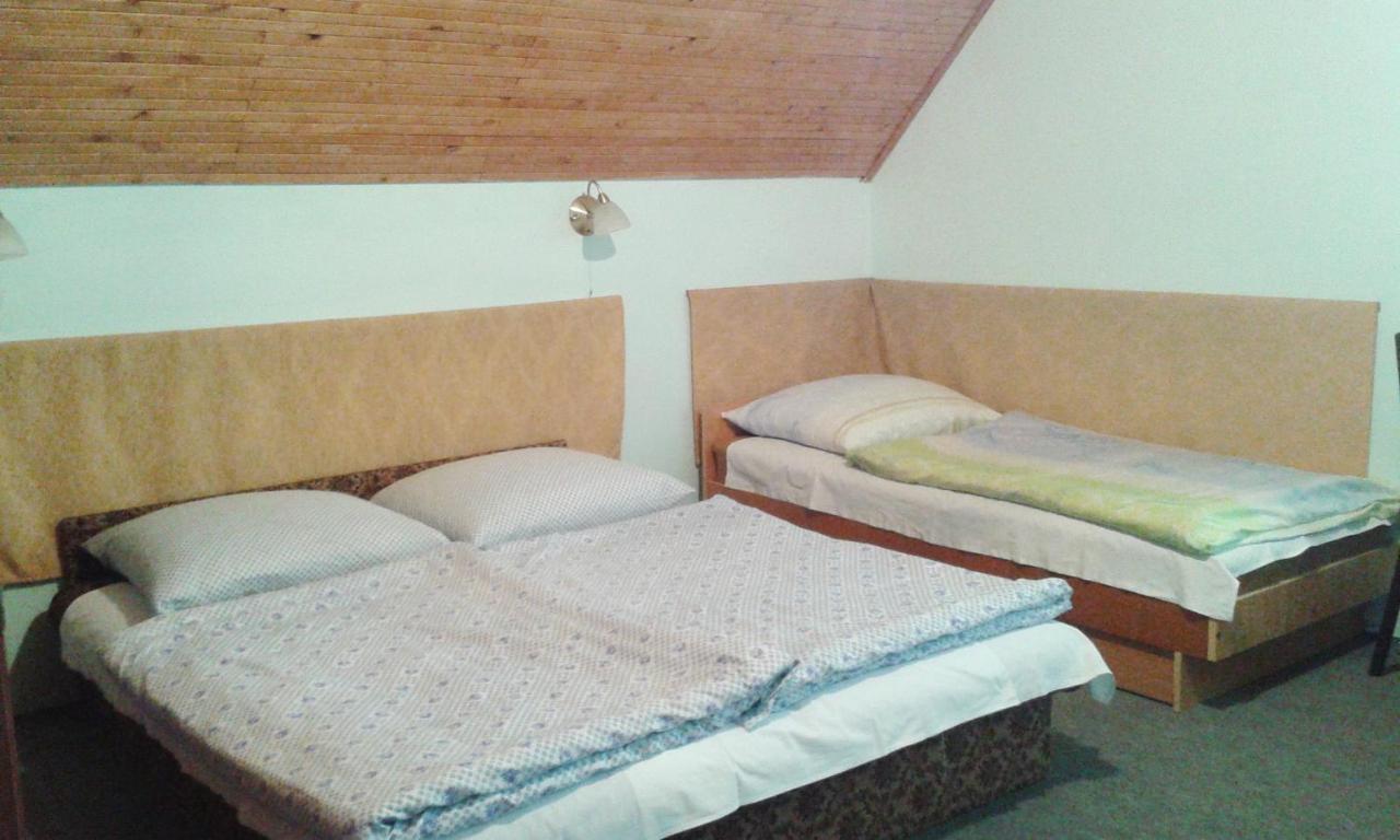 Hutter Vendeghaz Hotel Szántód Екстериор снимка