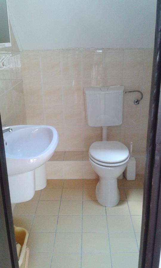Hutter Vendeghaz Hotel Szántód Екстериор снимка