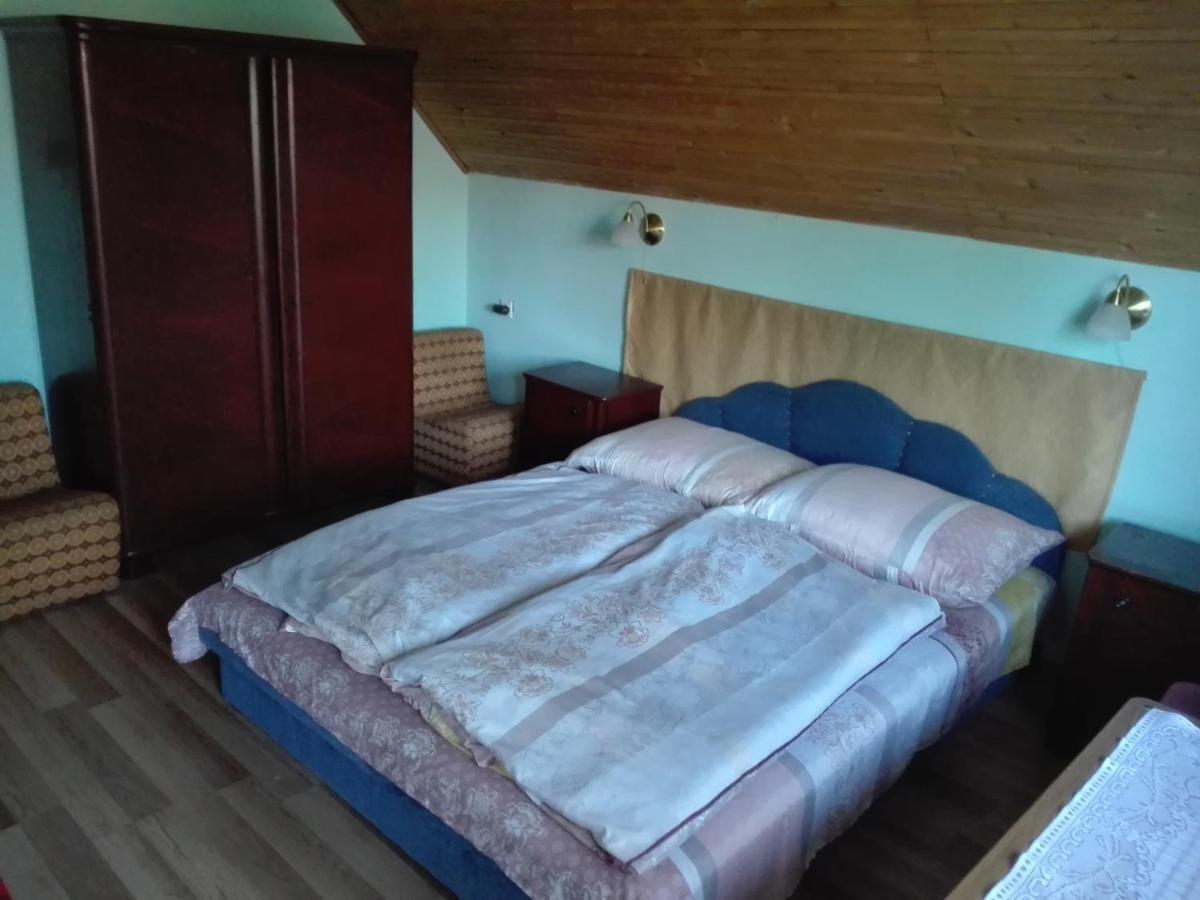 Hutter Vendeghaz Hotel Szántód Екстериор снимка