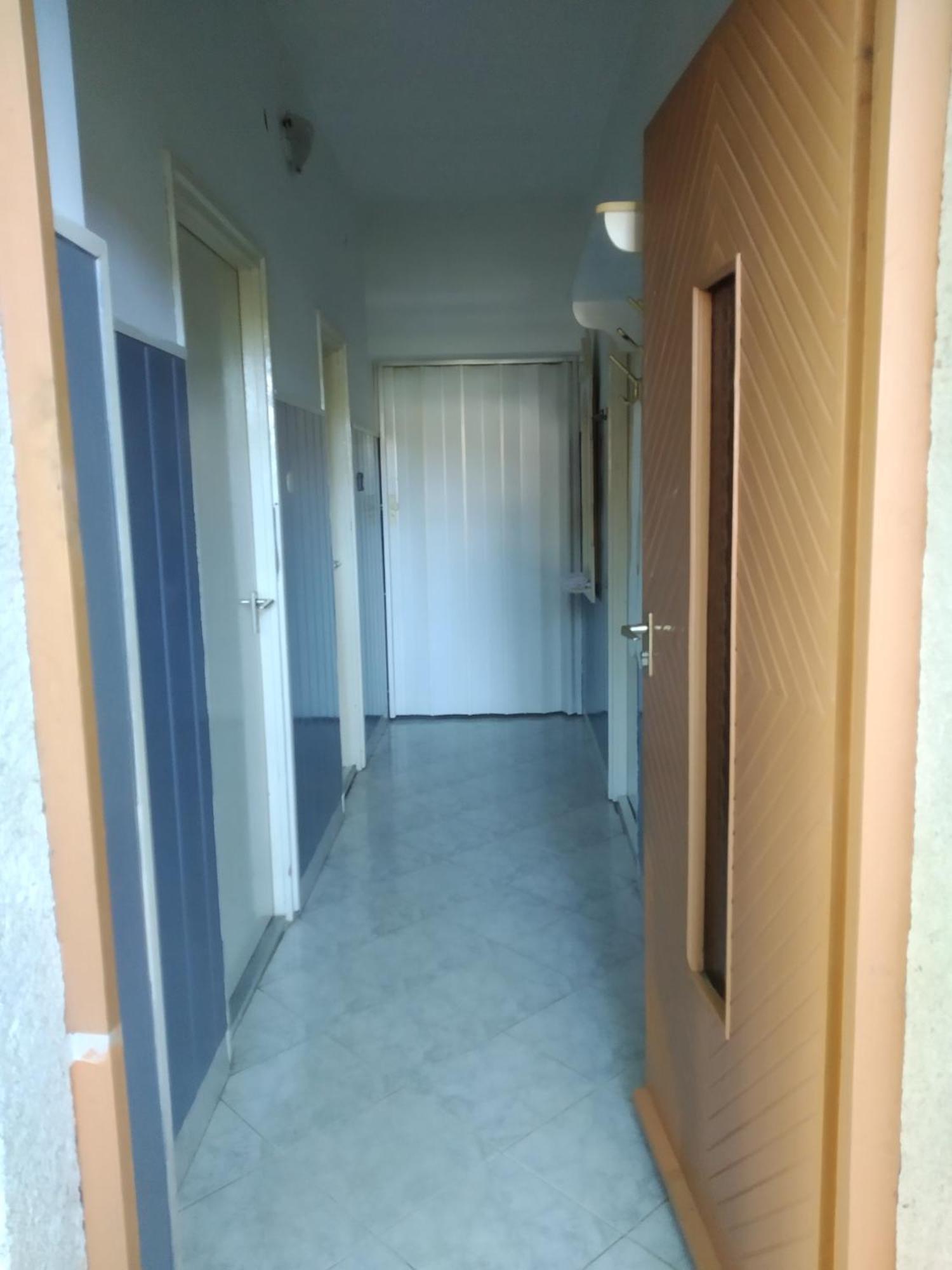 Hutter Vendeghaz Hotel Szántód Екстериор снимка